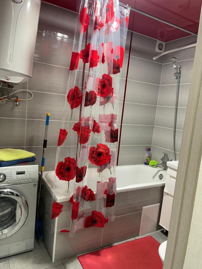 Apartments On Priportovaya,35 Tsjerkasij Eksteriør bilde